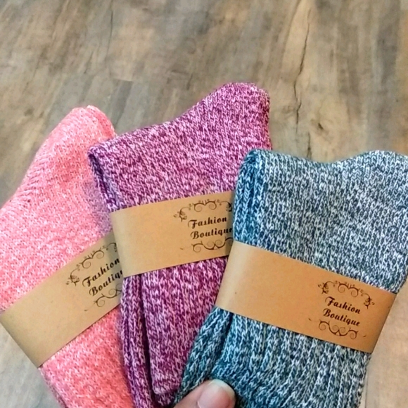 Women's Thick Knit Wool Socks (3 Pairs)